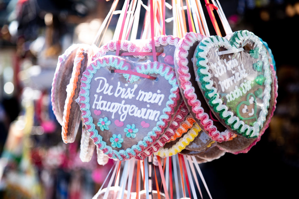 Lebkuchenherzen am Verkaufsstand